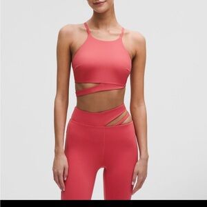 Lululemon | Lightweight ultra lulu Cutout Sports Bra light support, B/C cup